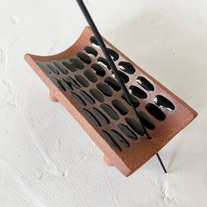 Red Clay Incense Burner - Black Dashes