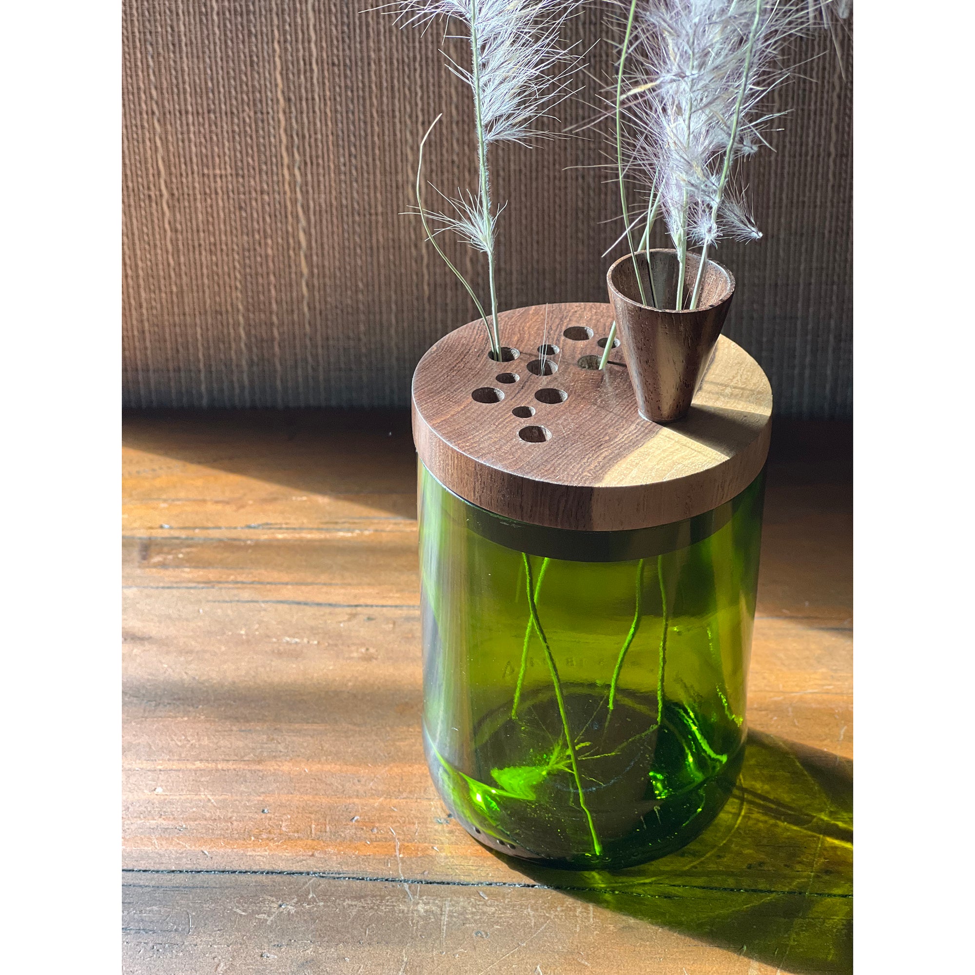 Blantyre Vase - "Tall Funnel, Green"