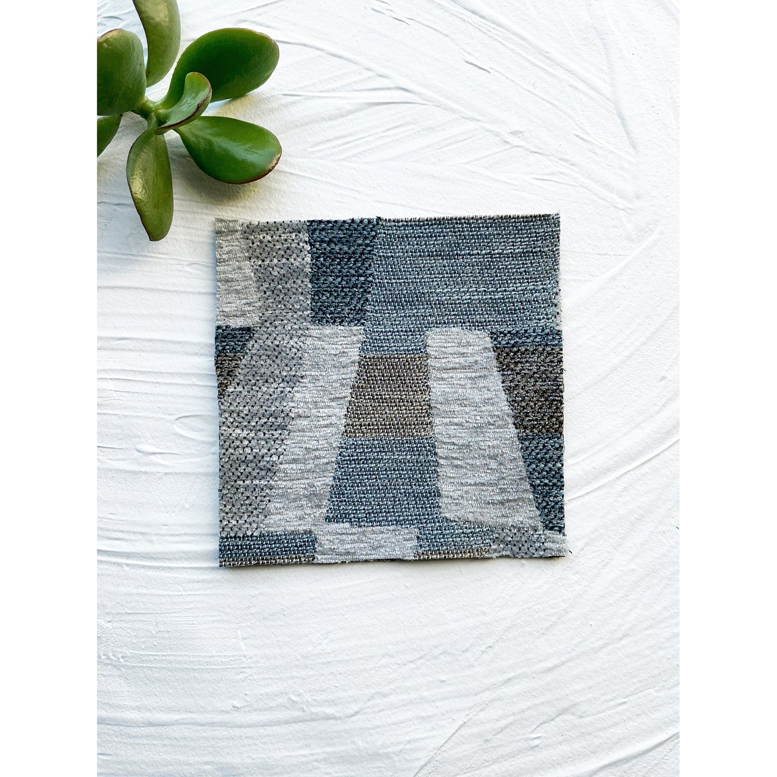 Shattered Stripes Blue Swatch